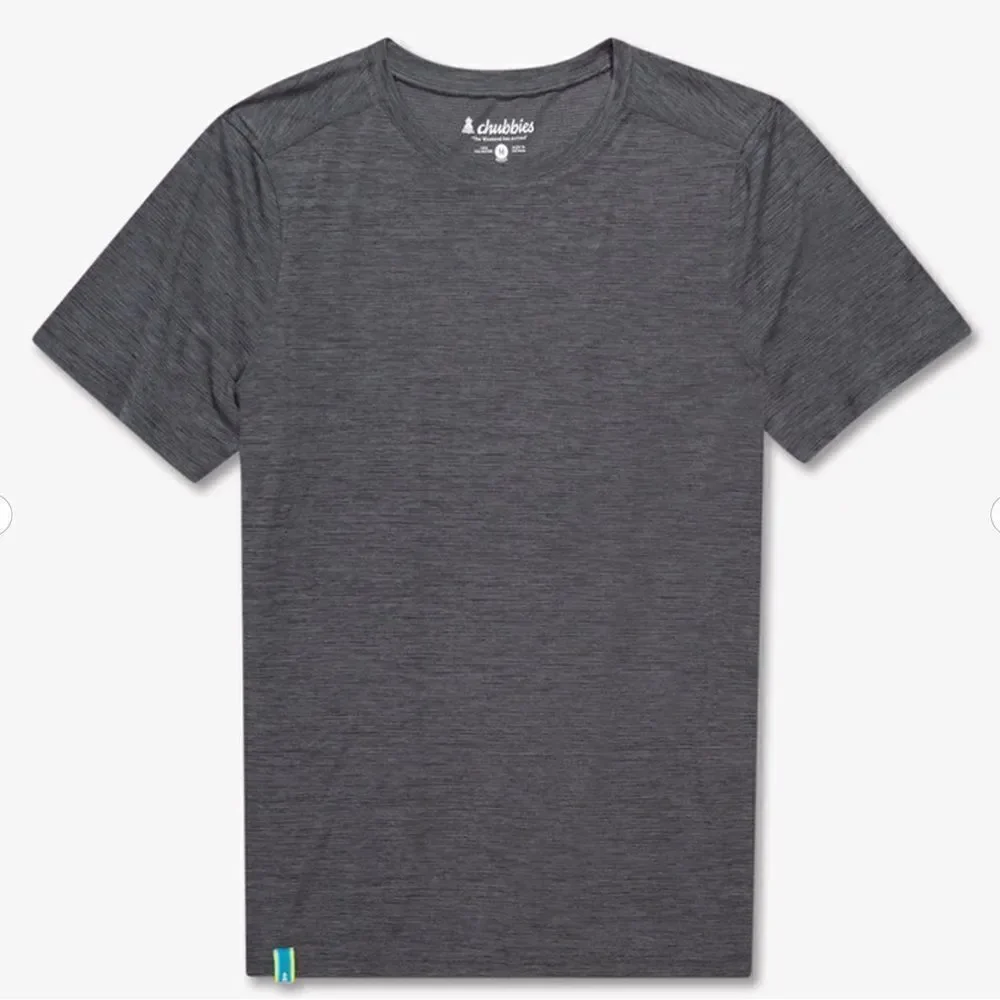Chubbies The Embers Heathered Gray Short Sleeve Sport T Shirt NWT